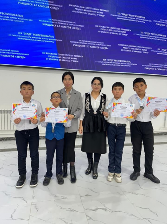 Шымкент қаласы білім басқармасына қарасыты. Т.Тәжібаев атындағы N81 жалпы орта білім беретін мектеп.